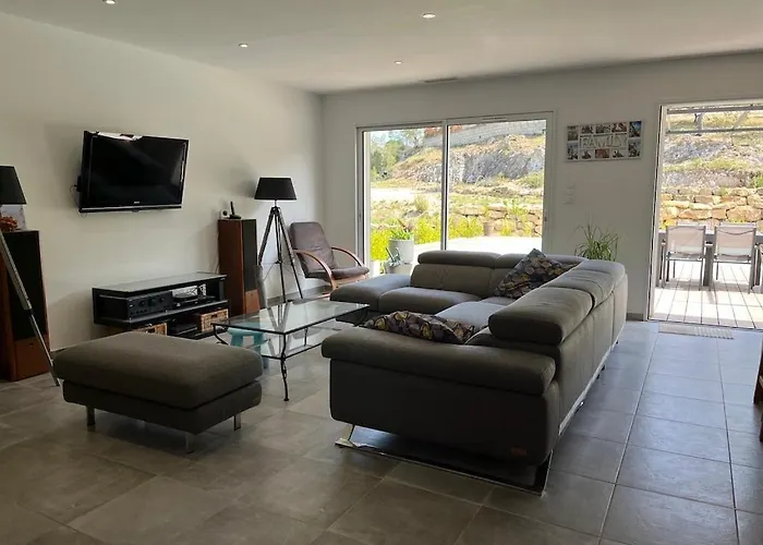 Paisible Avec Piscine Proche Du Pic Saint-loup Villa